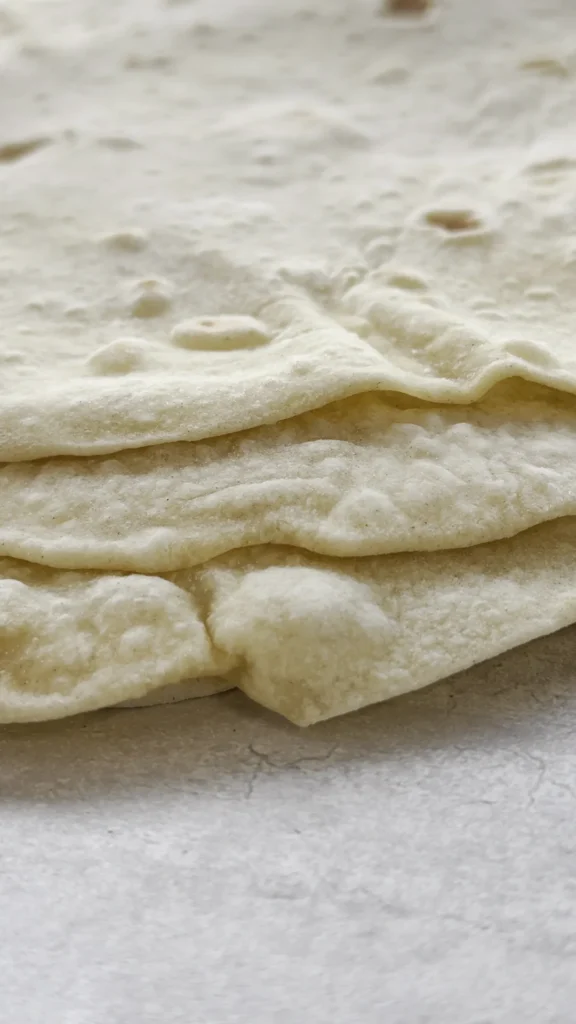 ערימת טורטיות ביתיות רכות מקרוב